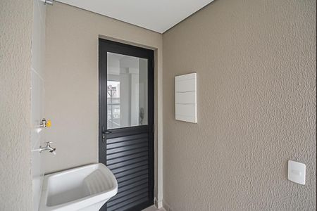 Apartamento à venda com 82m², 3 quartos e 2 vagas Apartamento à venda com 82m², 3 quartos e 2 vagasÁrea de Serviço