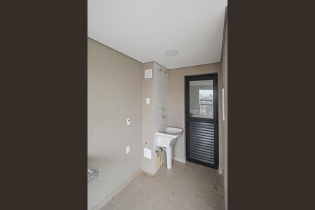 Apartamento à venda com 82m², 3 quartos e 2 vagas Apartamento à venda com 82m², 3 quartos e 2 vagasÁrea de Serviço