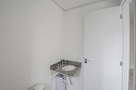Apartamento à venda com 74m², 2 quartos e 1 vaga Apartamento à venda com 74m², 2 quartos e 1 vagaBanheiro da Suíte