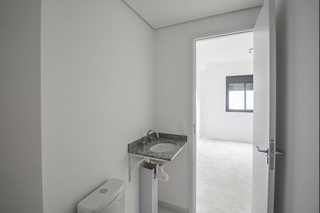 Apartamento à venda com 82m², 3 quartos e 2 vagas Apartamento à venda com 82m², 3 quartos e 2 vagasBanheiro da Suíte