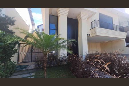 Fachada de casa de condomínio à venda com 2 quartos, 420m² em Morada dos Pássaros, Barueri