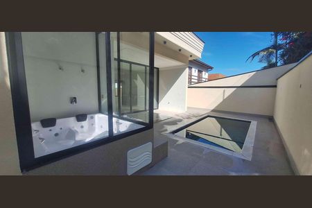 Casa de condomínio à venda com 420m², 2 quartos e 6 vagasÁrea externa -  Jacuzzi