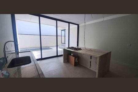Casa de condomínio à venda com 420m², 2 quartos e 6 vagasCozinha Americana
