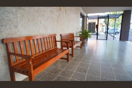 Apartamento à venda com 70m², 2 quartos e sem vaga Apartamento à venda com 70m², 2 quartos e sem vagaHall de entrada