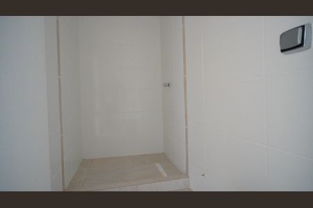 Apartamento à venda com 70m², 2 quartos e sem vaga Apartamento à venda com 70m², 2 quartos e sem vagaBanheiro 1