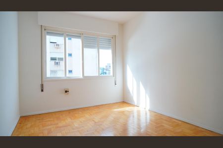 Sala  de apartamento à venda com 2 quartos, 70m² em Floresta, Porto Alegre