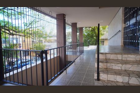 Apartamento à venda com 70m², 2 quartos e sem vaga Apartamento à venda com 70m², 2 quartos e sem vagaHall de entrada