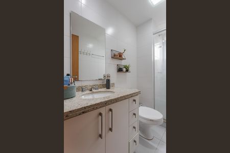Apartamento para alugar com 66m², 2 quartos e 1 vaga Apartamento para alugar com 66m², 2 quartos e 1 vagaBanheiro