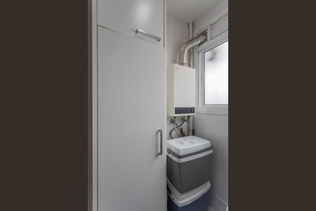 Apartamento para alugar com 66m², 2 quartos e 1 vaga Apartamento para alugar com 66m², 2 quartos e 1 vagaCozinha e Área de Serviço