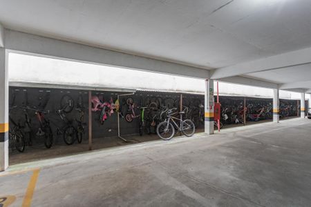 Apartamento para alugar com 66m², 2 quartos e 1 vaga Apartamento para alugar com 66m², 2 quartos e 1 vagaÁrea comum - Bicicletário