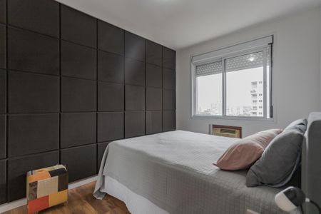 Quarto 1 de apartamento para alugar com 2 quartos, 66m² em Passo D’areia, Porto Alegre