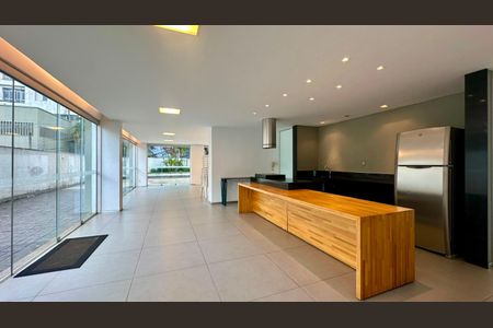 Apartamento à venda com 380m², 4 quartos e 3 vagas Apartamento à venda com 380m², 4 quartos e 3 vagasÁrea comum/salão de festas