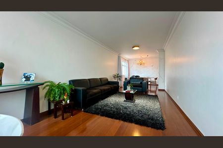 Apartamento à venda com 380m², 4 quartos e 3 vagas Apartamento à venda com 380m², 4 quartos e 3 vagasSala