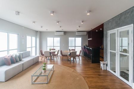 Apartamento para alugar com 55m², 2 quartos e 1 vagaÁrea comum - Salão de festas