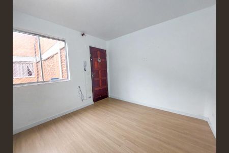 Sala de apartamento para alugar com 2 quartos, 44m² em Jardim Novo Santo Amaro, São Paulo