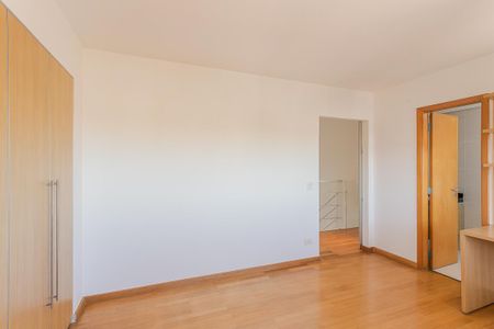Apartamento para alugar com 176m², 2 quartos e 3 vagas Apartamento para alugar com 176m², 2 quartos e 3 vagasSuíte