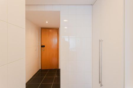 Apartamento para alugar com 176m², 2 quartos e 3 vagas Apartamento para alugar com 176m², 2 quartos e 3 vagasÁrea de Serviço