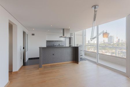 Apartamento para alugar com 176m², 2 quartos e 3 vagas Apartamento para alugar com 176m², 2 quartos e 3 vagasCozinha