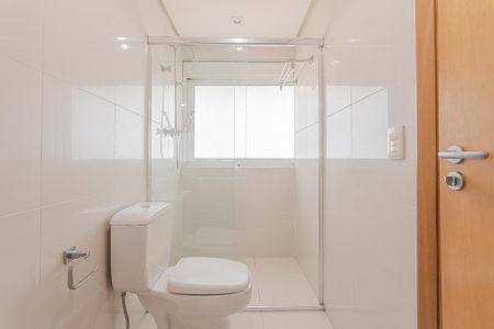 Apartamento para alugar com 176m², 2 quartos e 3 vagas Apartamento para alugar com 176m², 2 quartos e 3 vagasBanheiro da Suíte