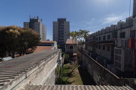 Casa 2 Vista de casa para alugar com 4 quartos, 250m² em Itaquera, São Paulo