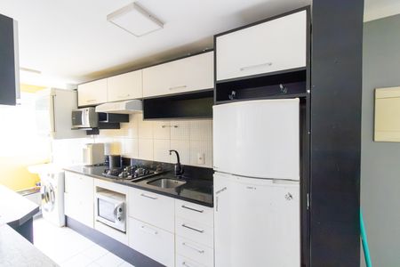 Apartamento para alugar com 67m², 2 quartos e 1 vaga Apartamento para alugar com 67m², 2 quartos e 1 vagaCozinha e Área de Serviço