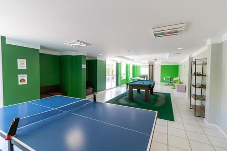 Apartamento para alugar com 67m², 2 quartos e 1 vaga Apartamento para alugar com 67m², 2 quartos e 1 vagaSala de Jogos