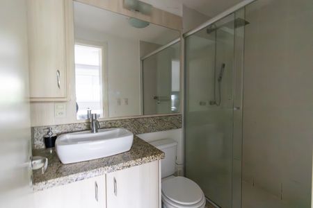 Apartamento para alugar com 67m², 2 quartos e 1 vaga Apartamento para alugar com 67m², 2 quartos e 1 vagaBanheiro da Suíte