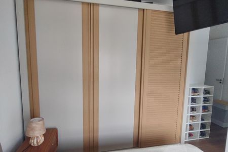 Apartamento à venda com 80m², 3 quartos e 2 vagas Apartamento à venda com 80m², 3 quartos e 2 vagasSuíte
