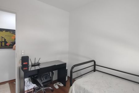 Apartamento à venda com 80m², 3 quartos e 2 vagas Apartamento à venda com 80m², 3 quartos e 2 vagasQuarto 2