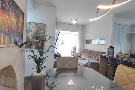 Apartamento à venda com 80m², 3 quartos e 2 vagas Apartamento à venda com 80m², 3 quartos e 2 vagasSala
