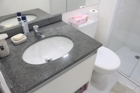 Apartamento à venda com 80m², 3 quartos e 2 vagasBanheiro