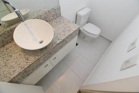 Apartamento à venda com 105m², 2 quartos e 2 vagasLavabo