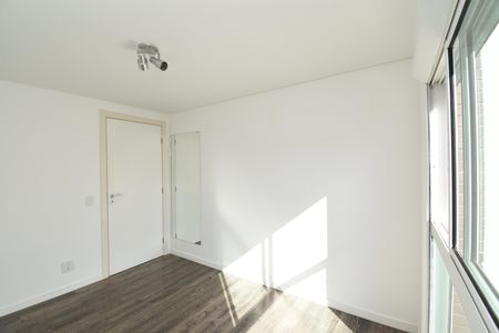 Apartamento à venda com 105m², 2 quartos e 2 vagasQuarto 2