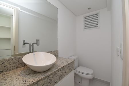 Apartamento à venda com 105m², 2 quartos e 2 vagasLavabo