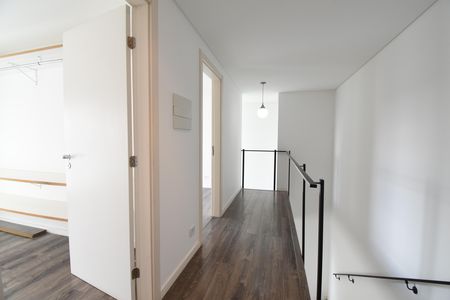 Apartamento à venda com 105m², 2 quartos e 2 vagasCorredor/Escadas
