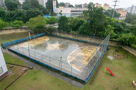 Área comum - Quadra  de apartamento para alugar com 2 quartos, 48m² em Conjunto Habitacional Fazenda do Carmo, São Paulo