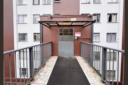 Apartamento para alugar com 48m², 2 quartos e 1 vaga Apartamento para alugar com 48m², 2 quartos e 1 vagaEntrada do Bloco