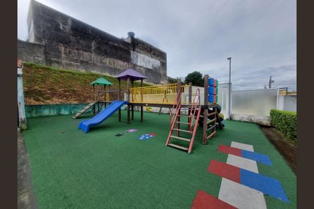 Casa de condomínio para alugar com 100m², 2 quartos e 2 vagas Casa de condomínio para alugar com 100m², 2 quartos e 2 vagasÁrea comum - Playground
