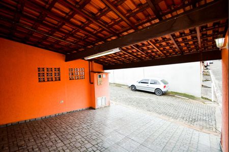 Casa de condomínio para alugar com 100m², 2 quartos e 2 vagasGaragem