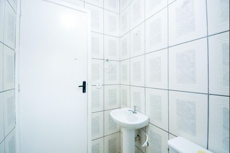 Casa de condomínio para alugar com 100m², 2 quartos e 2 vagasBanheiro