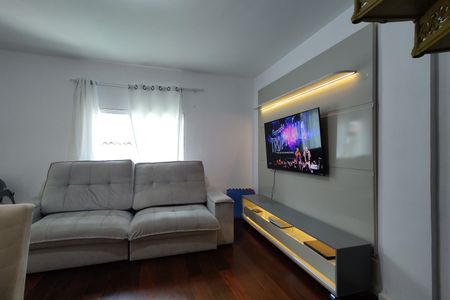 Casa de condomínio para alugar com 120m², 4 quartos e 1 vaga Casa de condomínio para alugar com 120m², 4 quartos e 1 vagaSala