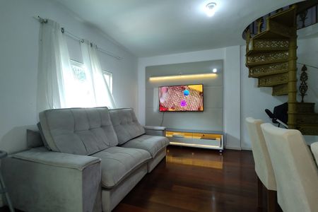 Casa de condomínio para alugar com 120m², 4 quartos e 1 vaga Casa de condomínio para alugar com 120m², 4 quartos e 1 vagaSala