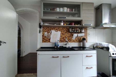 Casa de condomínio para alugar com 120m², 4 quartos e 1 vaga Casa de condomínio para alugar com 120m², 4 quartos e 1 vagaCozinha