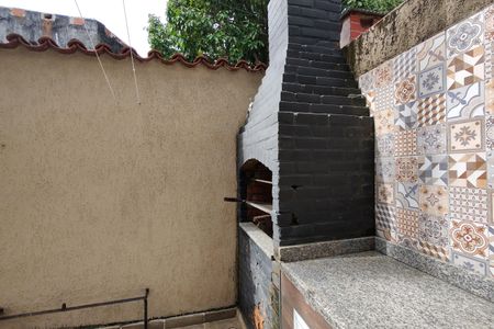 Casa de condomínio para alugar com 120m², 4 quartos e 1 vaga Casa de condomínio para alugar com 120m², 4 quartos e 1 vagaChurrasqueira