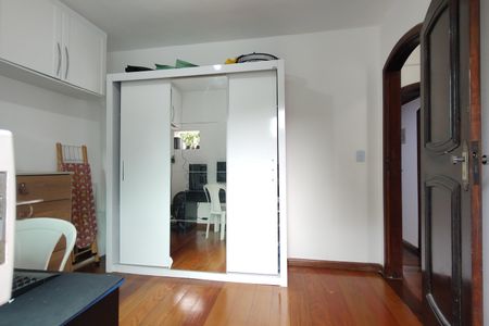 Casa de condomínio para alugar com 120m², 4 quartos e 1 vaga Casa de condomínio para alugar com 120m², 4 quartos e 1 vagaQuarto 3