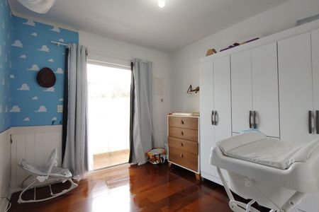 Casa de condomínio para alugar com 120m², 4 quartos e 1 vaga Casa de condomínio para alugar com 120m², 4 quartos e 1 vagaQuarto 1