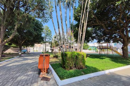 Casa de condomínio para alugar com 120m², 4 quartos e 1 vaga Casa de condomínio para alugar com 120m², 4 quartos e 1 vagaÁrea comum