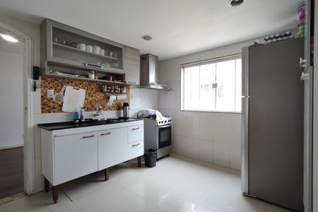Casa de condomínio para alugar com 120m², 4 quartos e 1 vaga Casa de condomínio para alugar com 120m², 4 quartos e 1 vagaCozinha
