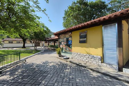 Casa de condomínio para alugar com 120m², 4 quartos e 1 vaga Casa de condomínio para alugar com 120m², 4 quartos e 1 vagaÁrea comum