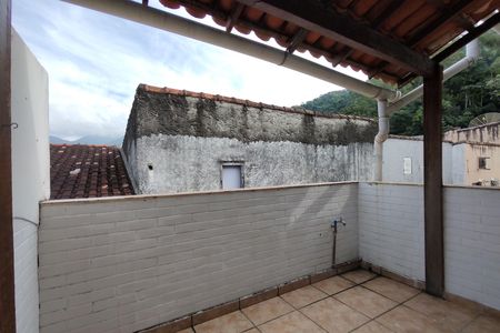 Casa de condomínio para alugar com 120m², 4 quartos e 1 vaga Casa de condomínio para alugar com 120m², 4 quartos e 1 vagaVaranda do quarto 2